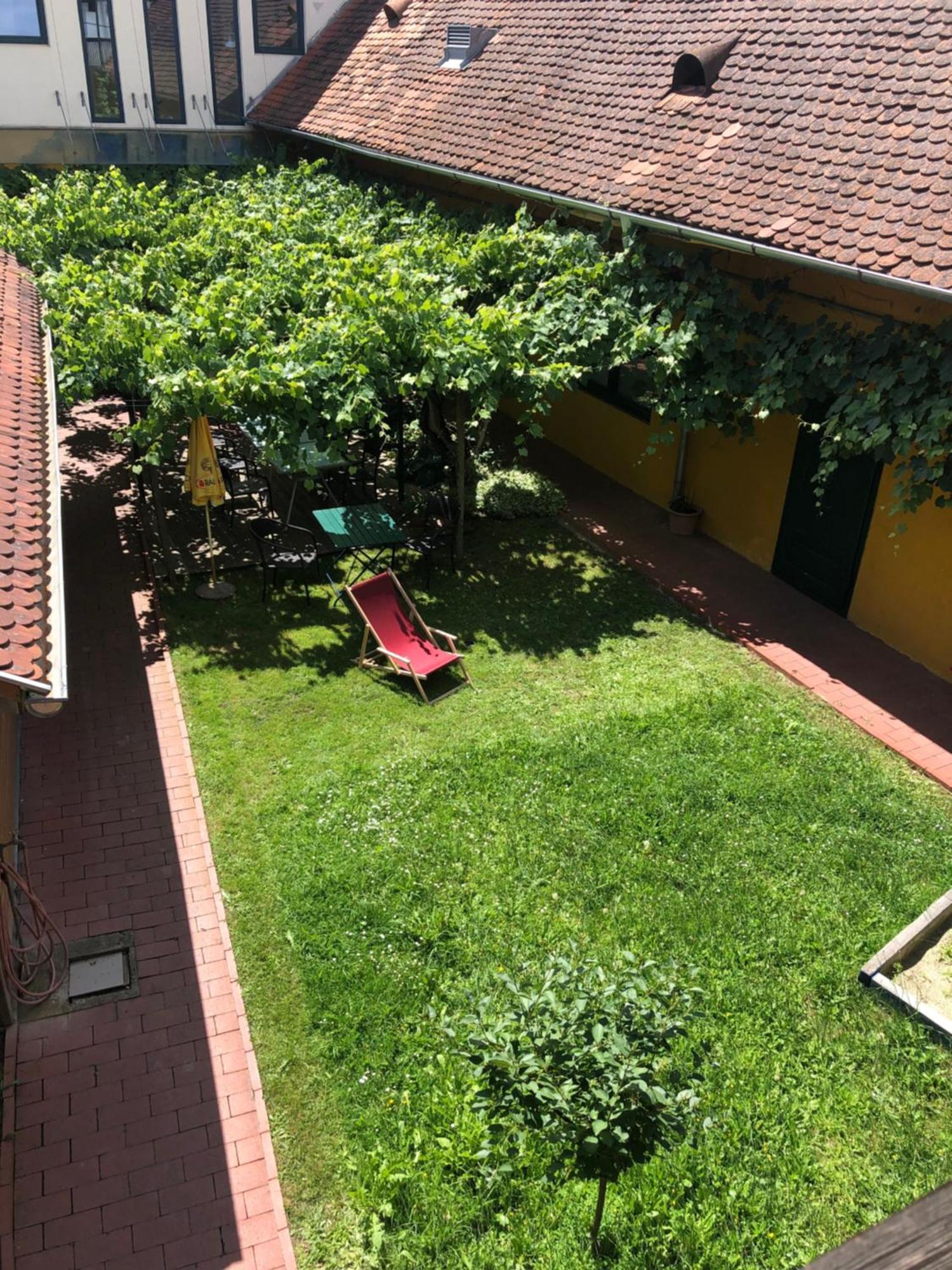 Landgasthof Zum Alten Weinstock Rudersdorf Exterior photo